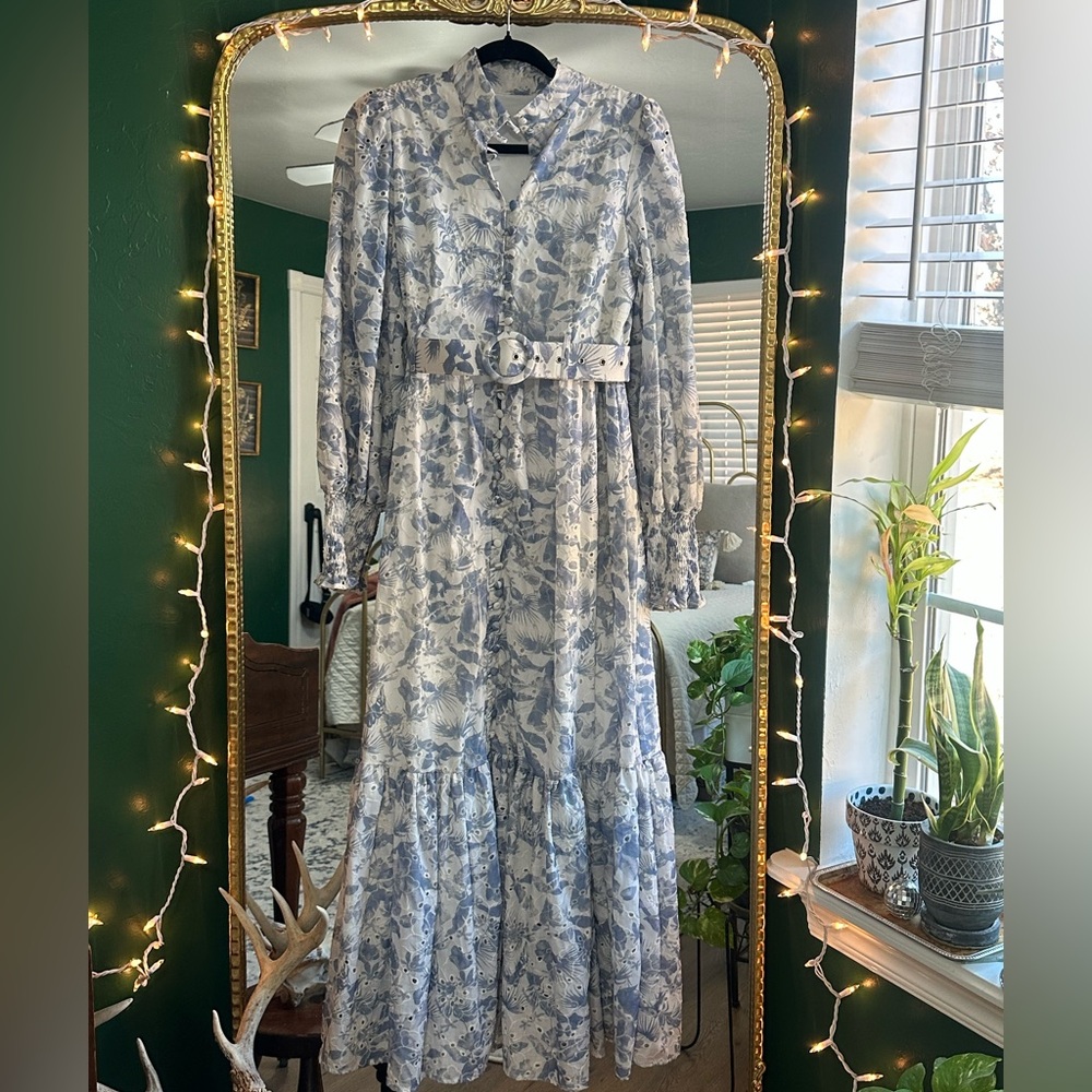 Jardin Vue Stand Collar Floral Midi Dress With Lantern Sleeves